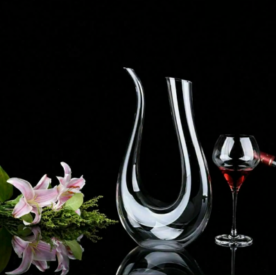 Elegante U-förmige 1500-ml-Weinkaraffe aus Kristall